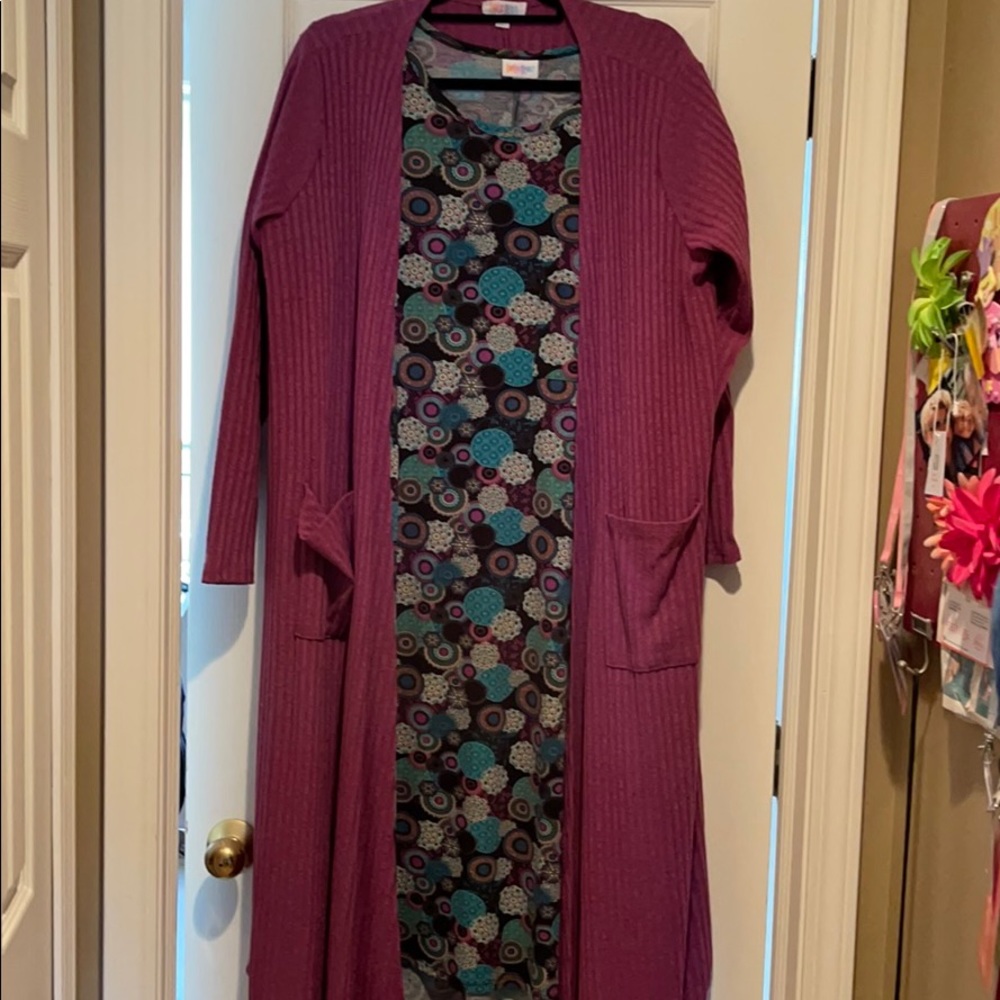 Short sleeve swing dress & matching sweater